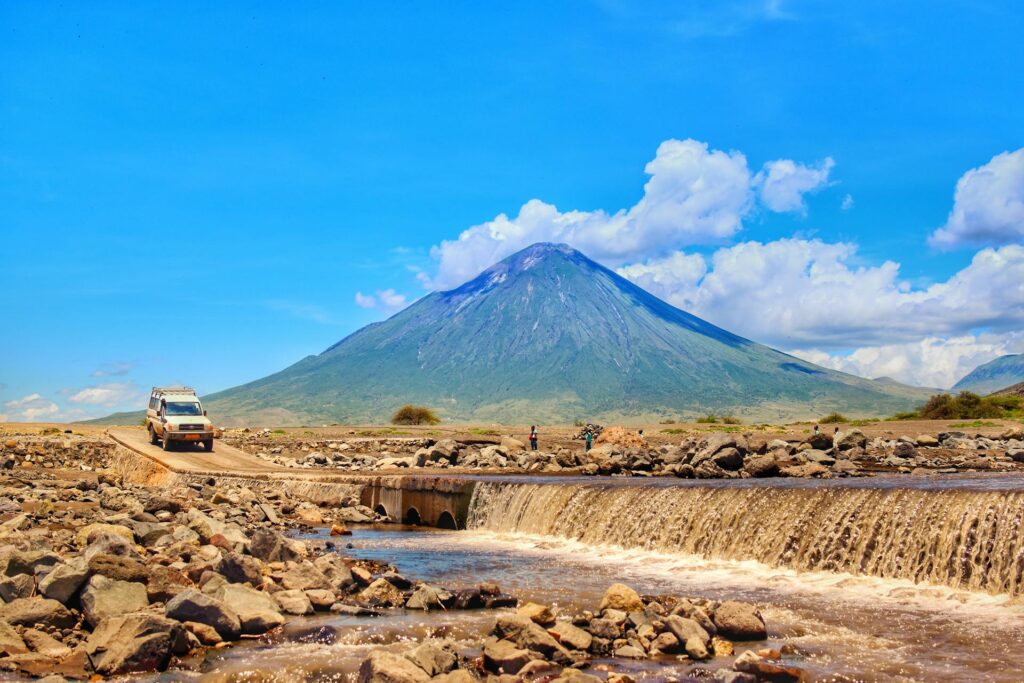 A photo of Arusha and mt Kilimanjaro
