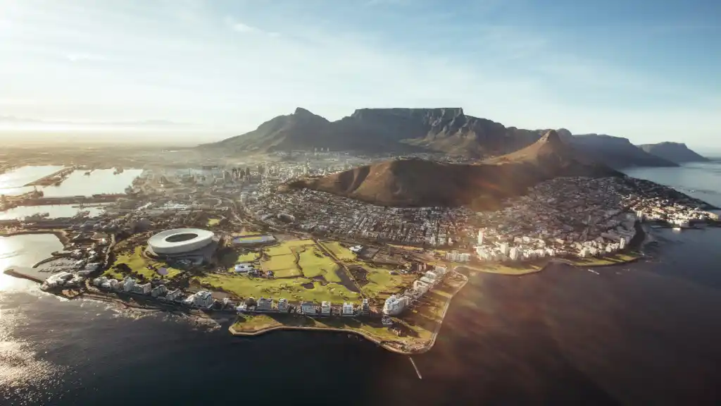 10-day tour of Johannesburg, Gauteng, Cape Town, and Aquila