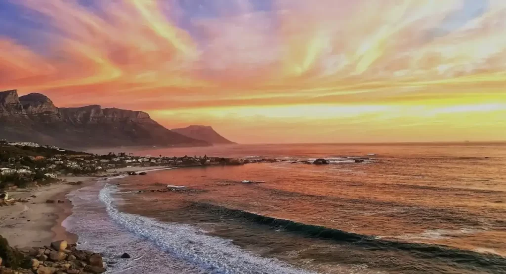 11-day journey through Johannesburg, Gauteng, Karongwe, Kruger, Cape Town, and Aquila