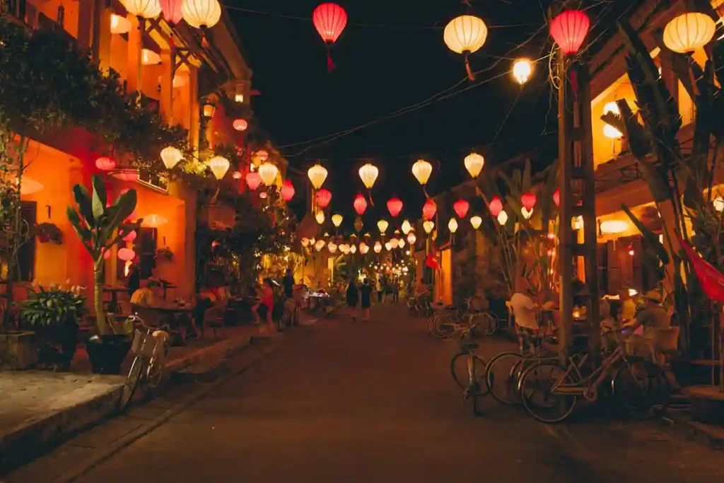 Hoi An lantern streets