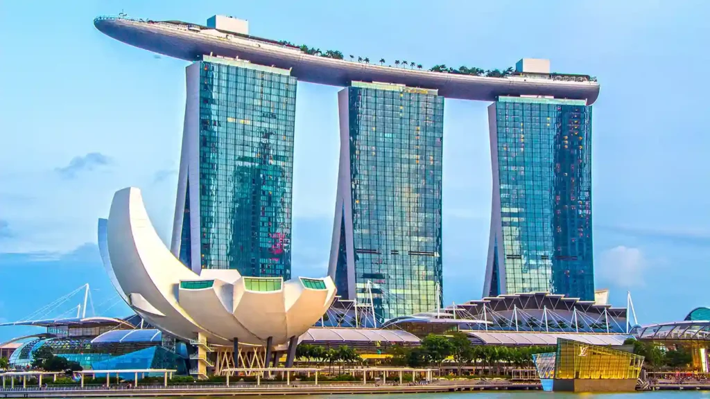 11-day ultimate Southeast Asia tour: Discover Malaysia, Thailand, & Singapore