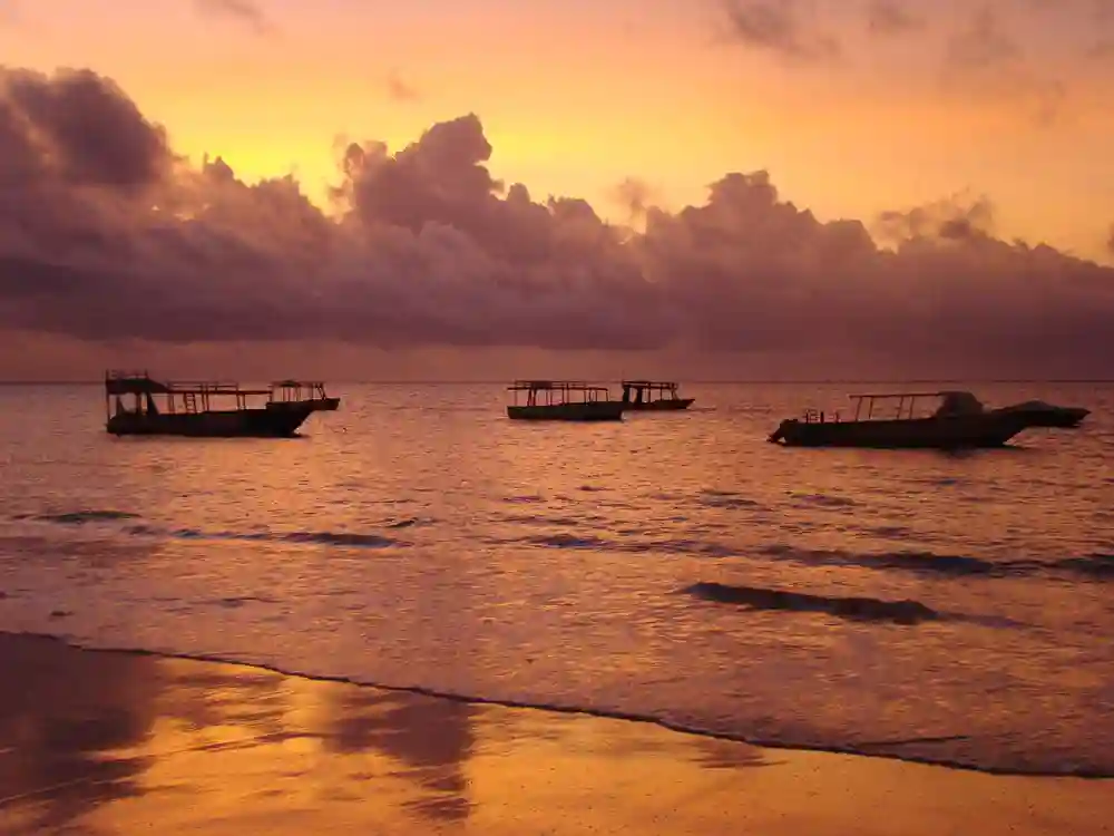5-day Mombasa December holiday with one way SGR and flight